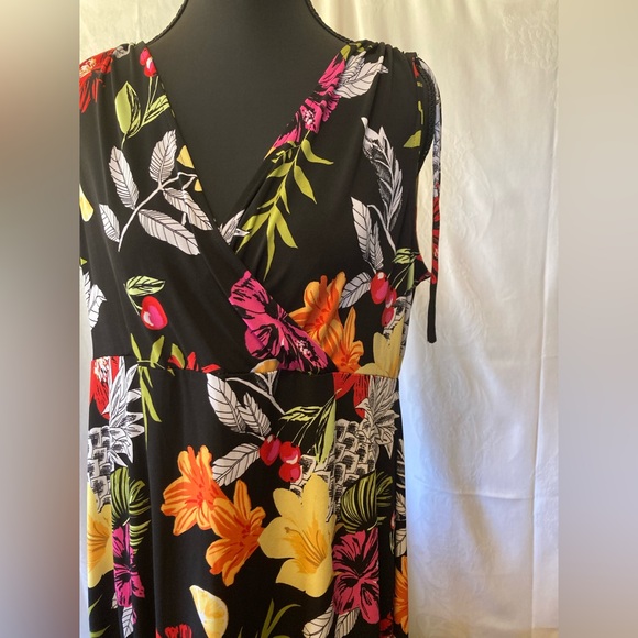 Christopher and Banks Size Large Tropical Cruise Vacation Beach Sundress Maxi - Picture 3 of 12